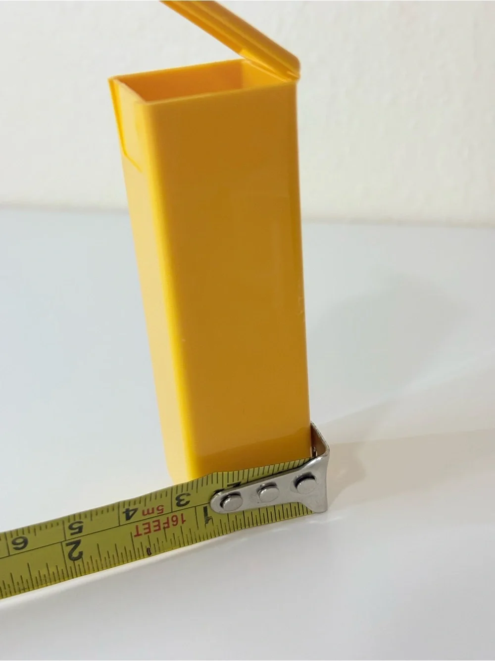 Tupperware Handy Keeper O-Tip Toothpick Holder Pill Gum Bandaids Storage box1516
